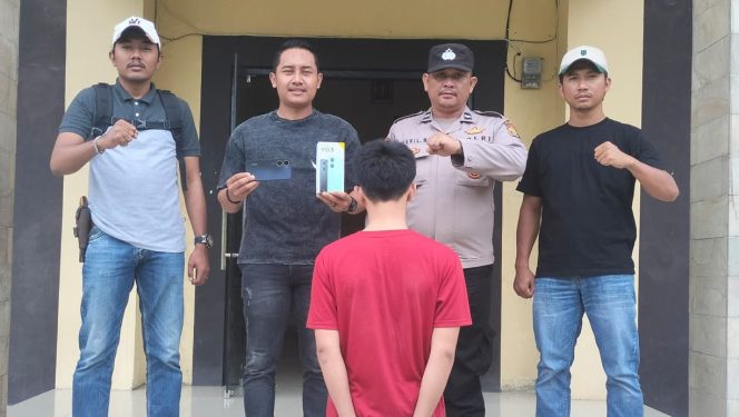 
					Polsek Wonosobo Berhasil Bekuk Pembobol Rumah Pencuri HP di Pekon Balak