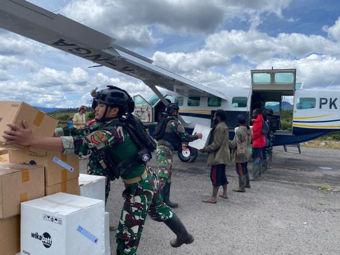
					Papua Semakin Terang, Masyarakat Semakin Senang