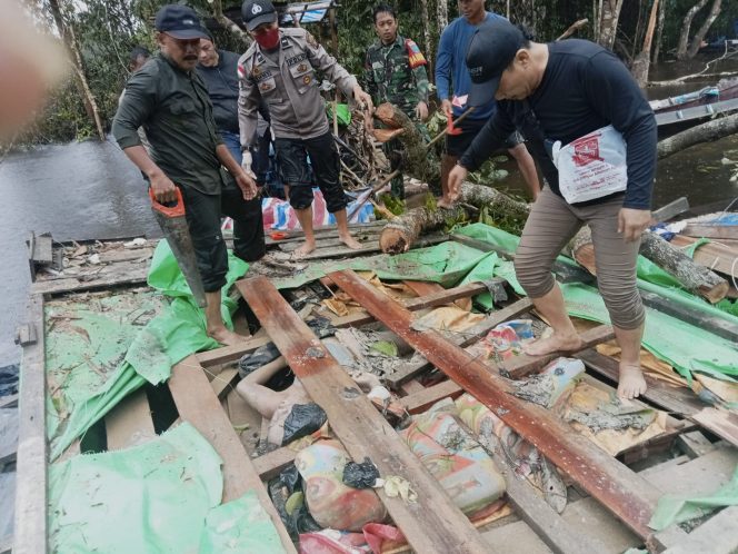 
 Heboh, Polres Kapuas Hulu Temukan Dua Mayat di Lanting Pekerja PETI