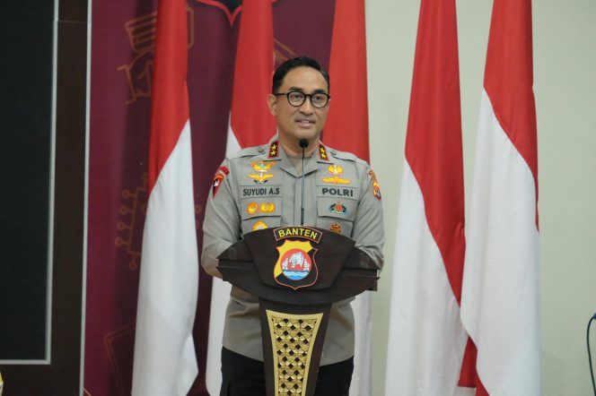
					Tindak Lanjut Rapim TNI Polri, Kapolda Banten Tekankan Pelayanan Prima dan Humanis
