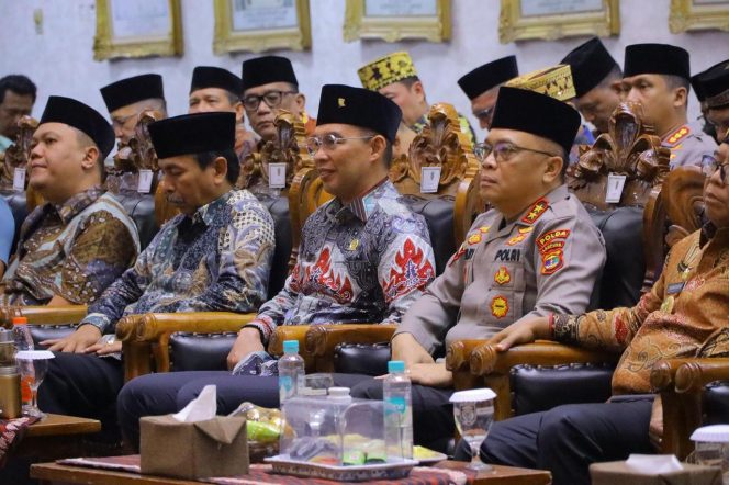 
 Kapolda Lampung Hadiri Peringatan Isra’ Mi’raj Nabi Muhammad SAW 1446 H