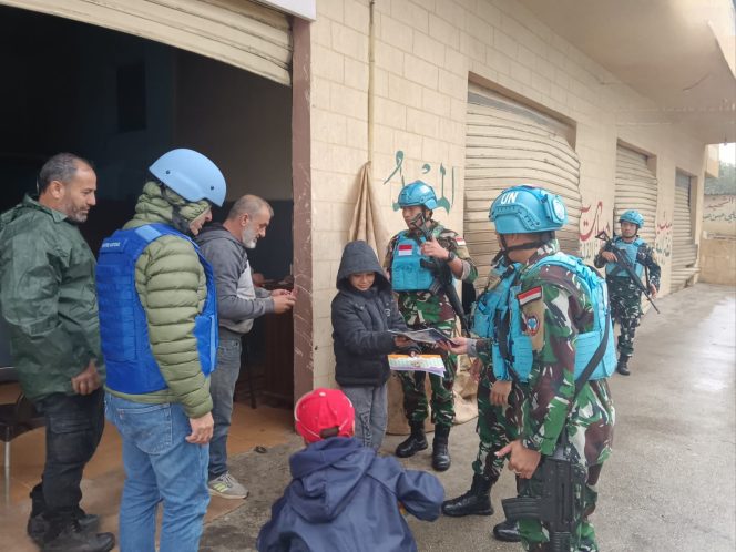 
					Satgas Indobatt XXIII-R Laksanakan Foot Patrol di Lebanon Selatan, Wujudkan Stabilitas dan Implementasi Resolusi DK PBB 1701.