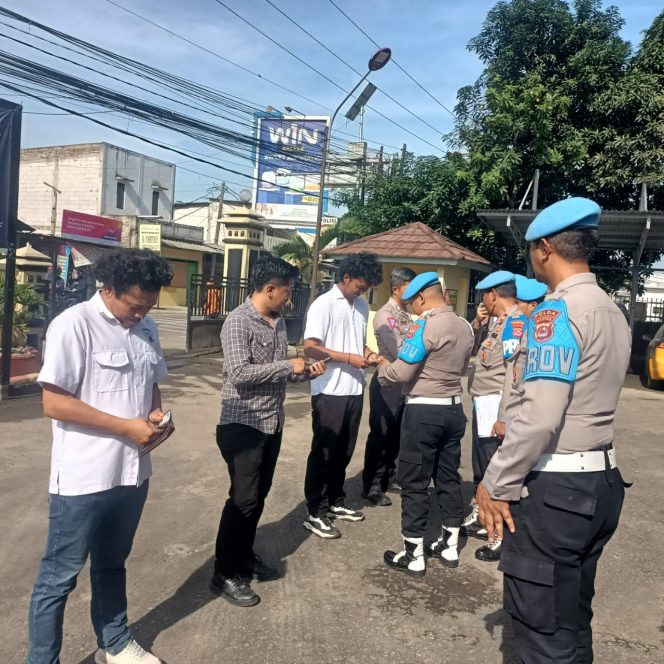 
					Demi Terwujudnya Disiplin Provost Bivpropam Polda Banten Lakukan Operasi Gaktibplin Kepada Anggota Polsek Balaraja Polresta Tangerang