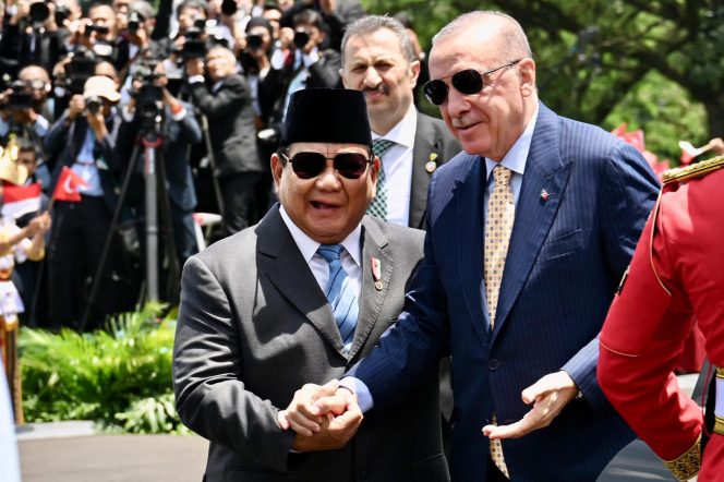 
					Presiden Prabowo Sambut Kedatangan Presiden Turkiye Recep Tayyip Erdogan di Istana Presiden Bogor