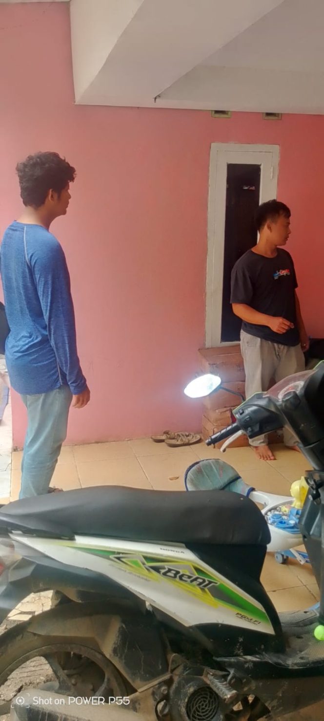 
					Polsek Parung Panjang Tindak Lanjut Terkait Berita Viral Adanya Pencurian Kendaraan Bwrmotir Terekam CCTV