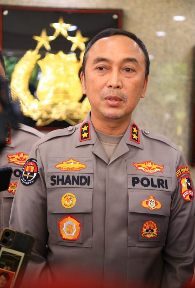 
					Kadiv Humas Tegaskan Komitmen Kapolri Jaga Marwah Institusi Dengan Terus Bebenah