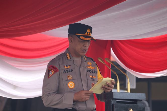 
					Apel Gelar Pasukan Operasi Keselamatan Kapuas 2025, ini Arahan Karo Ops Polda Kalbar
