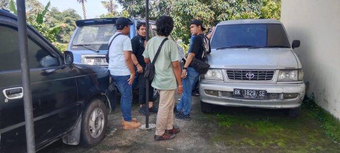 
					Polres Simalungun Tunjukkan Dedikasi Tinggi, Ungkap Kasus Penipuan dan Penggelapan Sita 4 Unit Mobil