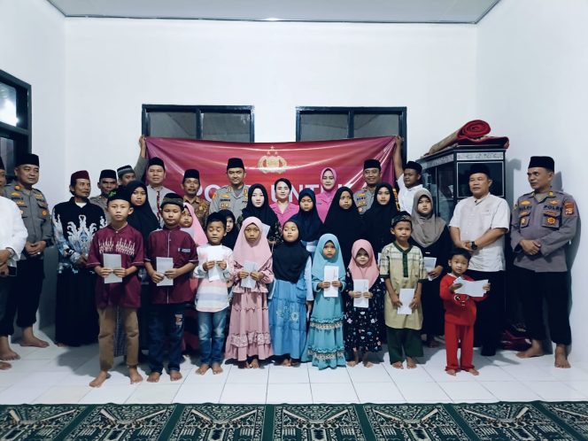 
					Safari Ramadhan,Kapolres Mesuji Bersama Ketua Bhayangkari dan Para PJU Laksanakan Kunker ke- Mapolsek Simpang Pematang