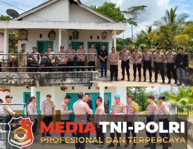 
					Jajaran Polres Mesuji Sambangi Kepala Desa Pasca Kejadian Penembakan Warga di Desa Sungai Cambai