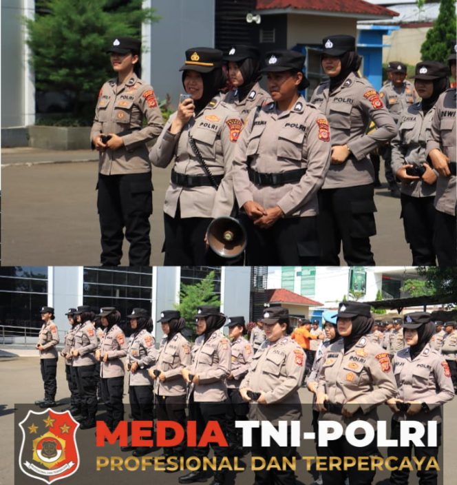 
					Antisipasi Situasi Kontijensi Sebanyak 279 Personel Kapolres Bogor membentuk kompi dalmas kerangka dan latihan sispamkota 
