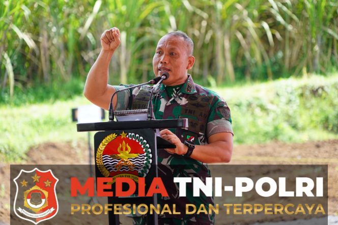 
 Divif 2 Kostrad Dukung Pemerintah Daerah, Nyatakan Perang Terhadap Sampah