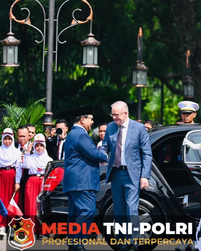 
 Kunjungan Perdana Pasca Terpilih Kembali, PM Albanese Disambut Meriah di Istana Merdeka Jakarta