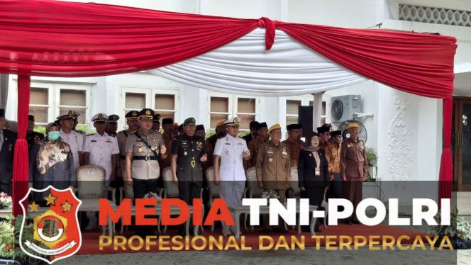 
 Dandim 0825 Laksanakan Upacara Hari Kebangkitan Nasional ke-117 di Pemkab Banyuwangi
