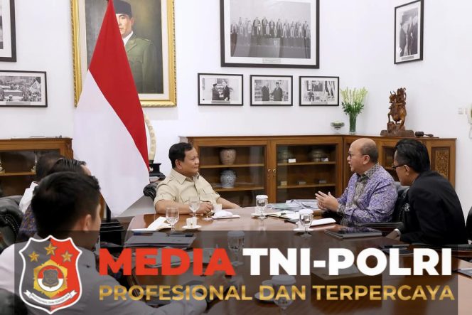 
 Presiden Prabowo Bahas Percepatan Hilirisasi dan Peningkatan Lifting Migas Bersama Jajaran Menteri