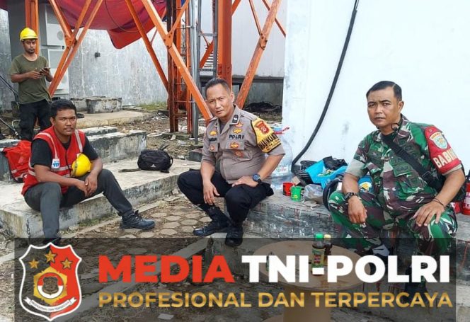 
 Sinergitas TNI-Polri, Polsek Cijeruk Sambang Warga di Desa Ciburuy Cigombong Bogor