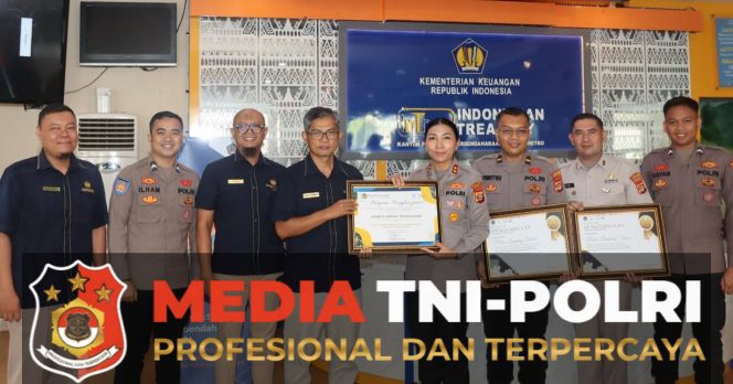 
 Polres Lampung Timur Raih 3 Penghargaan dari KPPN Metro dan Dinobatkan Sebagai Satuan Kerja Terbaik 2024