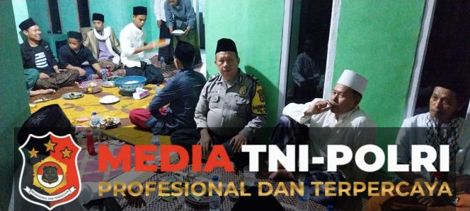 
 Wujud Nyata Kehadiran Polri Bhabinkamtibmas Polsek Rumpin Sambangi Warga Desa Mekarsari, Ajak Jaga Kamtibmas yang Kondusif