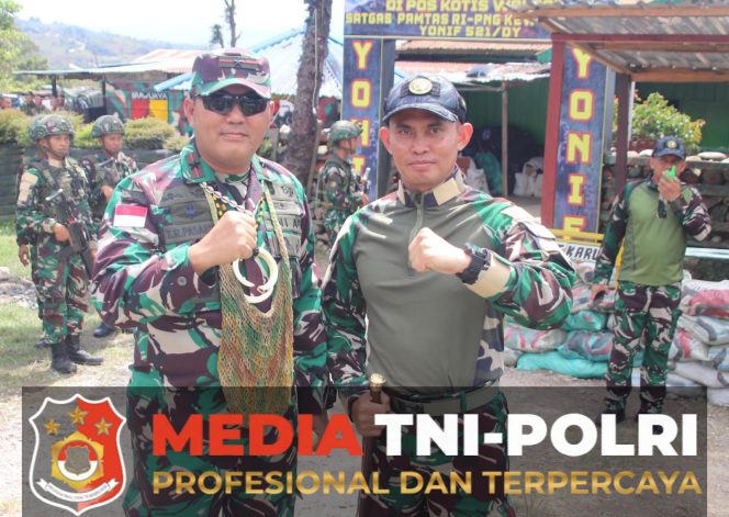 
 Kunjungan Kerja Brigjen TNI Tagor Rio Pasaribu, S.E (Dankolakops Korem 172/PWY) beserta rombongan di Pos Kotis Walesi Satgas Pamtas Kewilayahan RI-PNG Yonif 521/DY