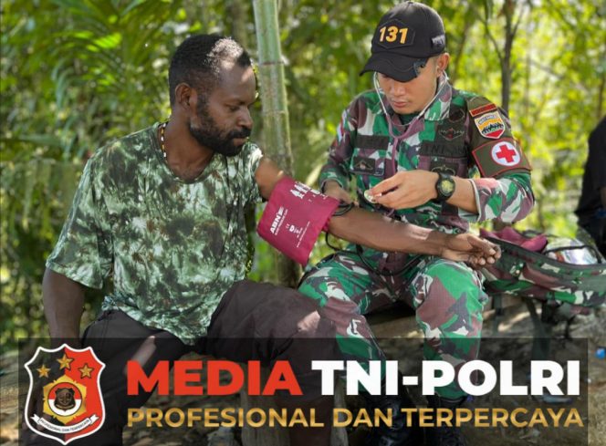 
					Satgas Yonif 131/Brajasakti Bantu Warga Papua Lewat Pengobatan Keliling