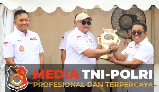 
 Kapolres Bogor Hadiri Pembukaan Kejuaraan Trail IOF NCRA Seri 1 & Piala Bupati Bogor 2025 di Sirkuit Offroad Pakansari