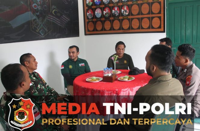 
 Kepala Konservasi Sumber Daya Alam (KSDA) Wilayah II Sintang Berkunjung Bersinergi Dengan Satgas Pamtas RI-Malaysia Yonkav 3/AC
