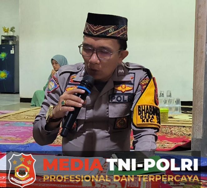 
 Polisi Mengaji di Acara Syukuran Khitanan Warga, Wujud Kedekatan Polri dengan Masyarakat