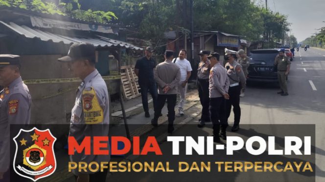 
					Polsek Cikarang Pusat Lakukan Pengecekan dan Pendataan Bangunan Liar di Jalan Inspeksi Kalimalang