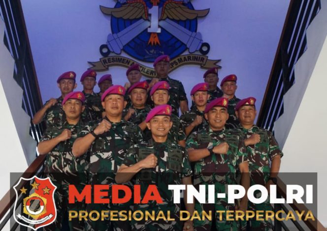 
					Danmenart 1 Mar Berikan Laporan Komando Kepada Komandan Pasmar 1