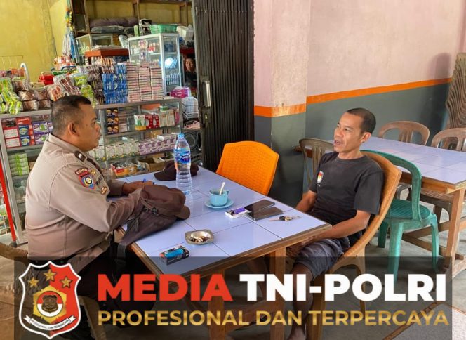 
 Ps Kanit Binmas Polsek Meranti Melaksanakan Silaturahmi Sambangi Warga Desanya Sampaikan Himbauan Kamtibmas