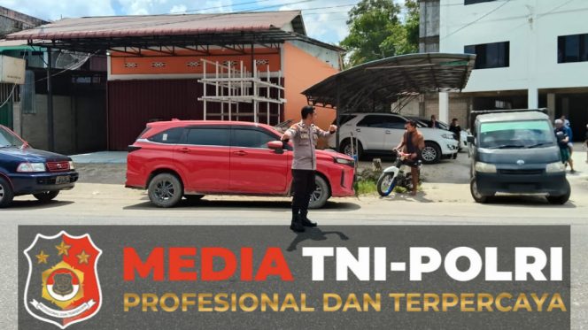 
					Pengamanan Sholat Jum’at di Wilayah Hukum Polsek Ngabang Terpantau Aman Kondusif